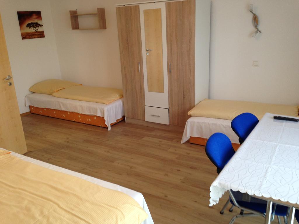 I-Motel Obertshausen Exterior photo